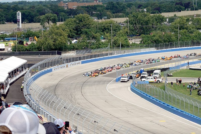 IndyCar field at the start of the 2025 Snap-on Milwaukee Mile 250